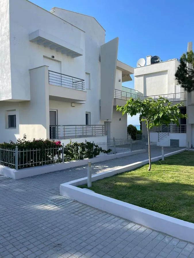 Villa Nikol Hanioti 0*,  Greece